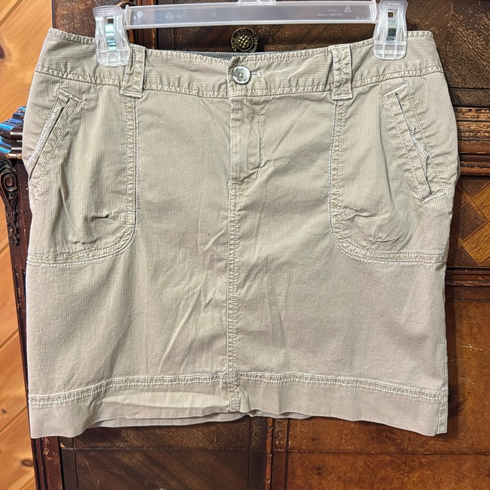 Eddie Bauer Women’s Khaki skirt petite 4